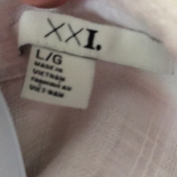 Forever 21 Long white button up shirt with tie - Picture 3 of 7